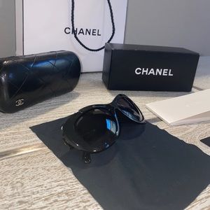 Chanel Freshwater Cultured Pearl Sunglasses